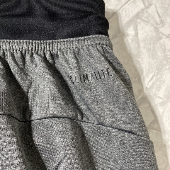 NWT climalite adidas shorts size small - Picture 5 of 11